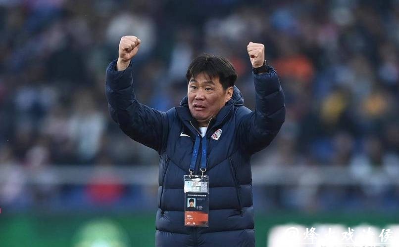 李霄鹏携蒿俊闵告别青岛海牛,下一站五大猜想引爆球迷热议,去向成谜引关注 李霄鹏携蒿俊闵告别青岛海牛,下一站五大猜想引爆球迷热议,去向成谜引关注